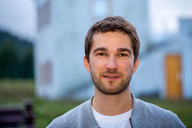 andreas-kunsmann-polycare-d6858f4d jens-richter.com | Portfolio